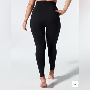 BLANQI EVERYDAY
Highwaist Postpartum + Nursing Support Leggings